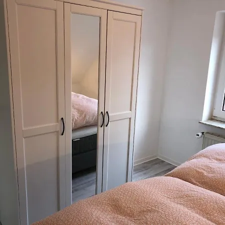 Ruhige Aber Zentral Gelegene Im Obergeschoss Appartement Dornum