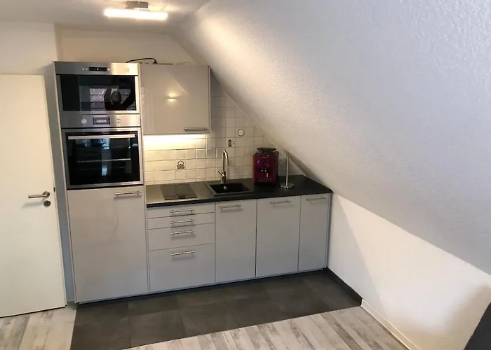 Ruhige Aber Zentral Gelegene Im Obergeschoss Appartement *