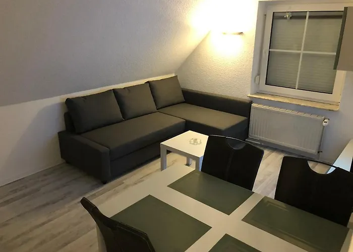 Appartement Ruhige Aber Zentral Gelegene Im Obergeschoss *